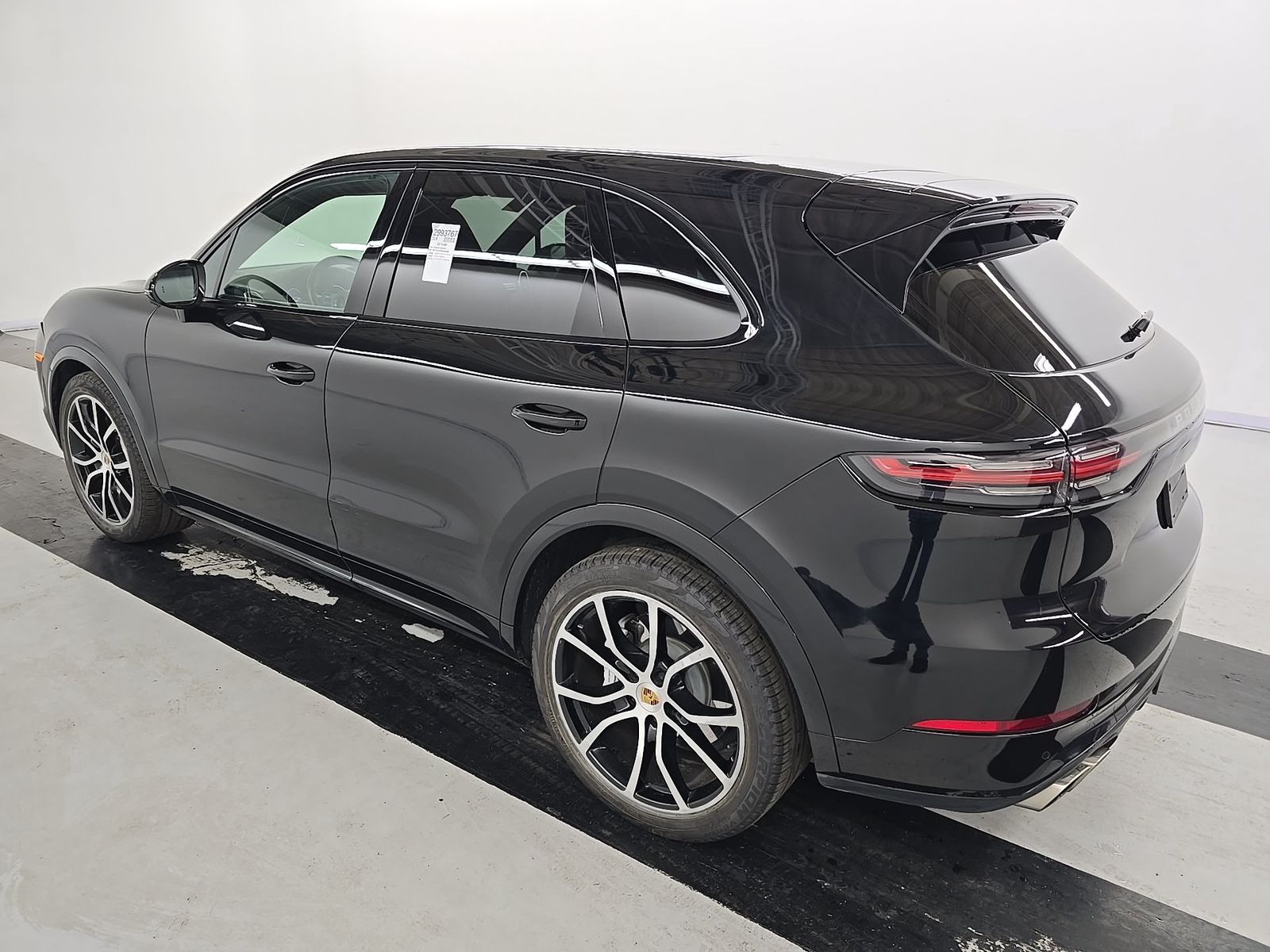 PORSCHE CAYENNE - 7