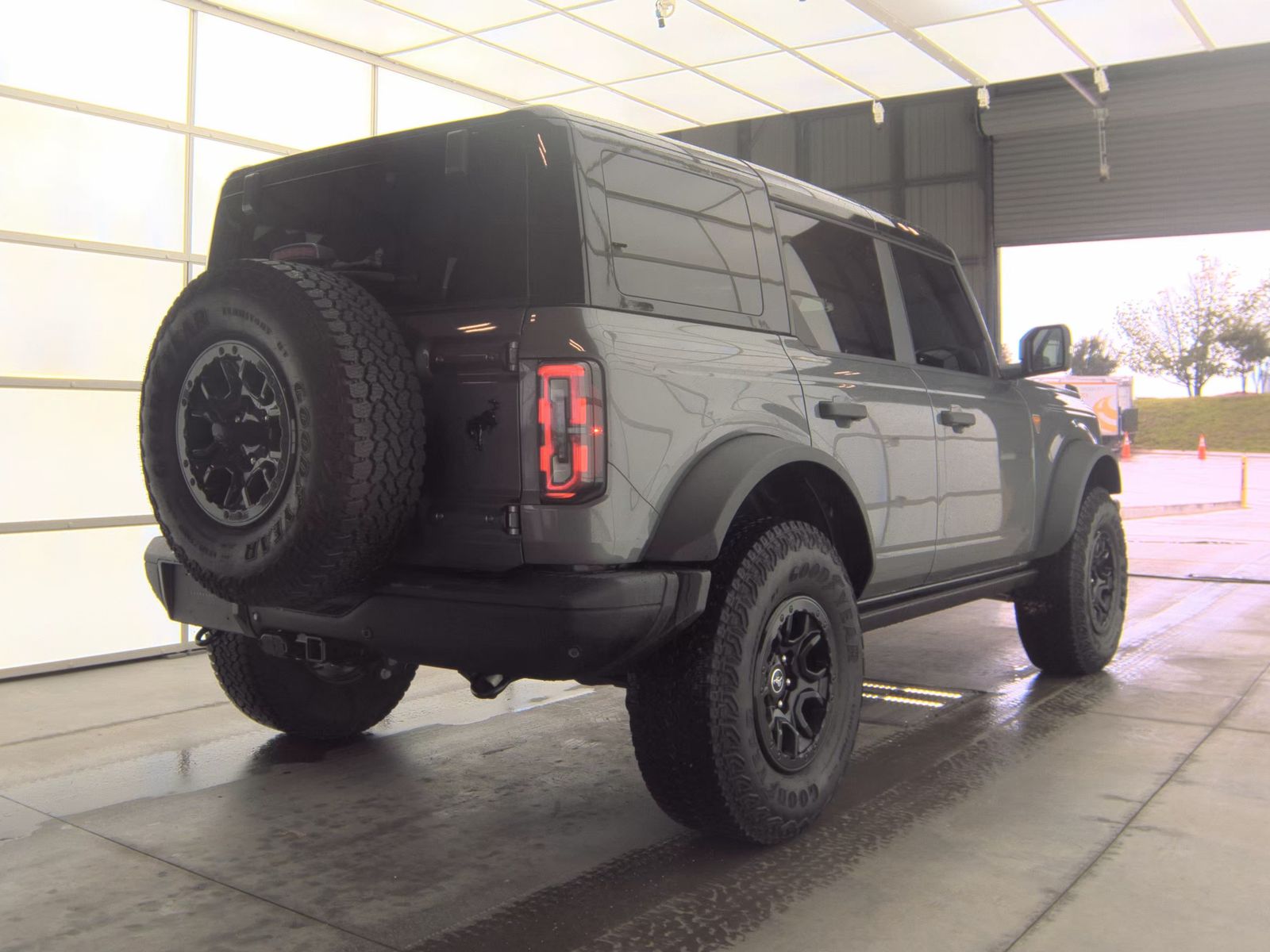 FORD BRONCO - 6