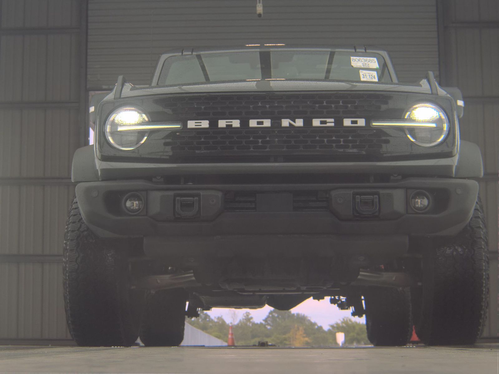 FORD BRONCO - 4