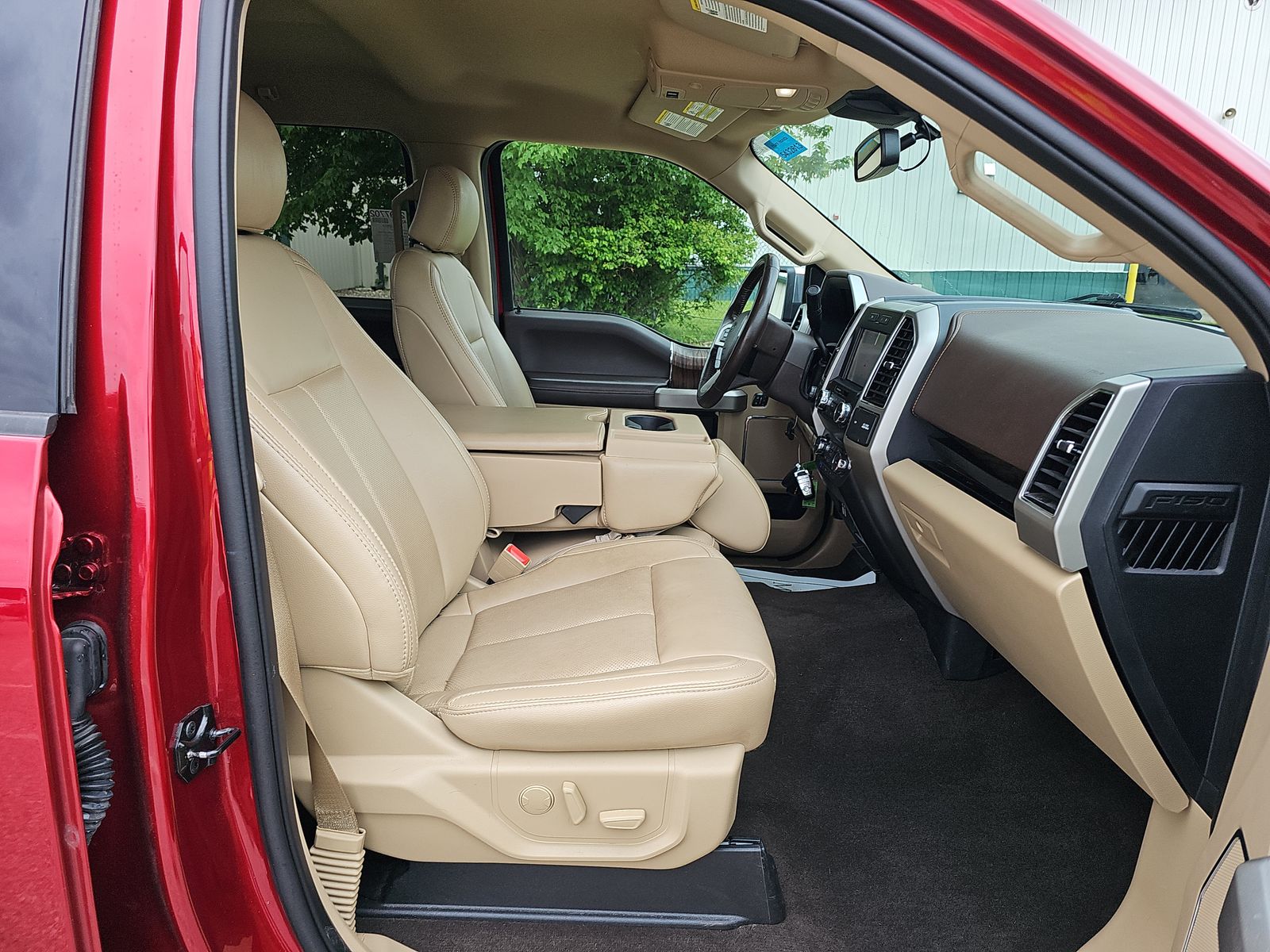 FORD F-150 - 9
