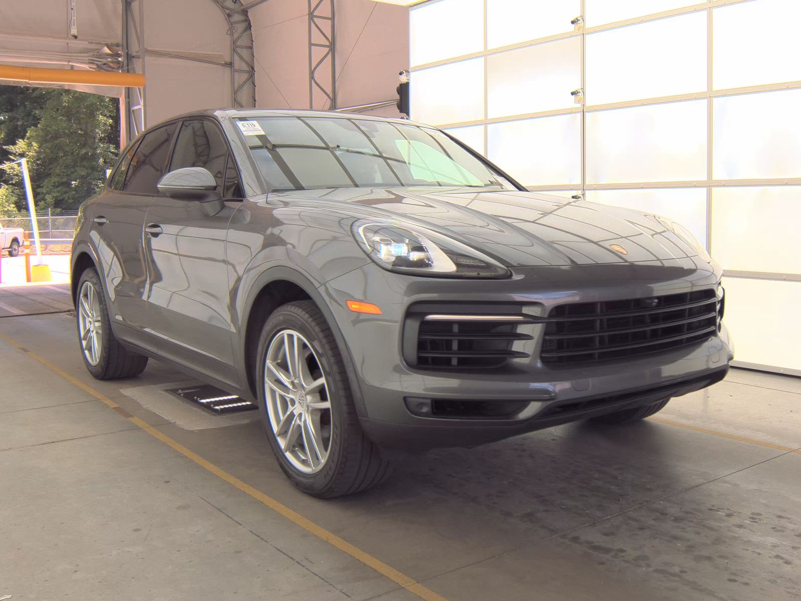 PORSCHE CAYENNE - 4