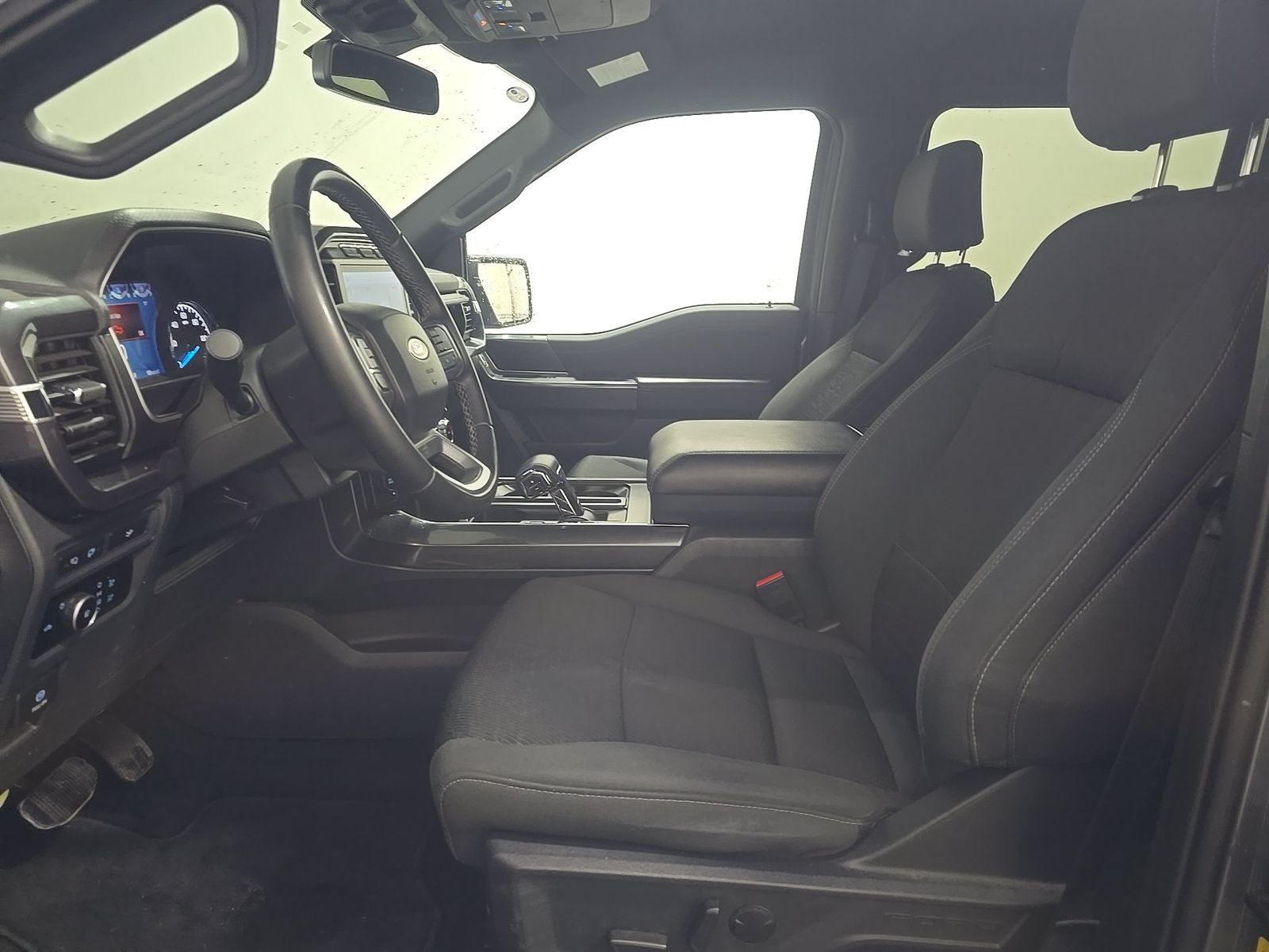FORD F-150 - 8