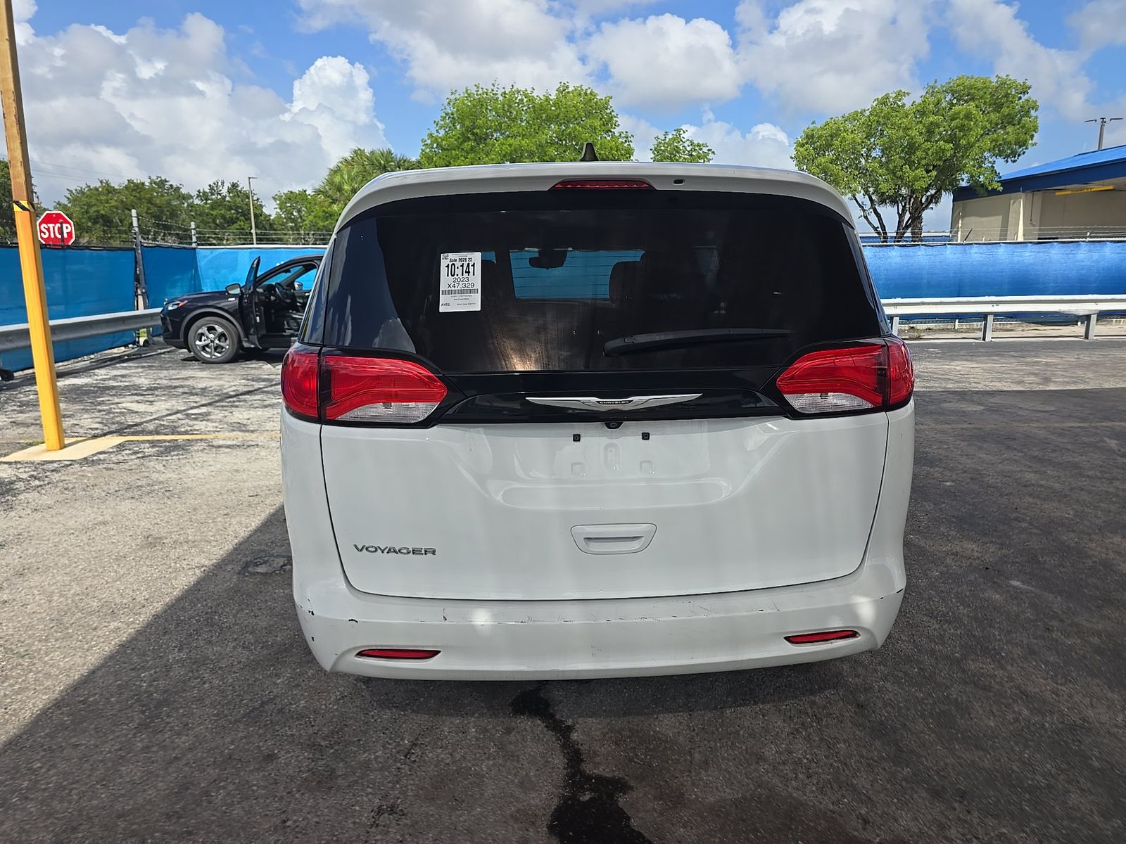 CHRYSLER VOYAGER - 6