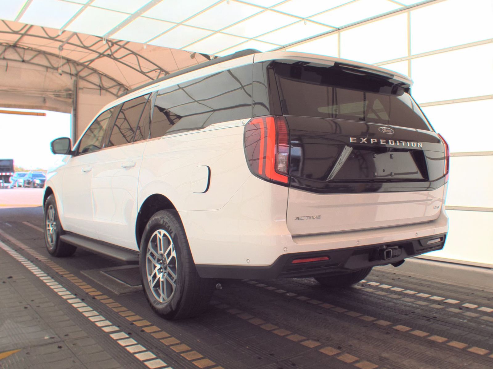 FORD EXPEDITION MAX - 9