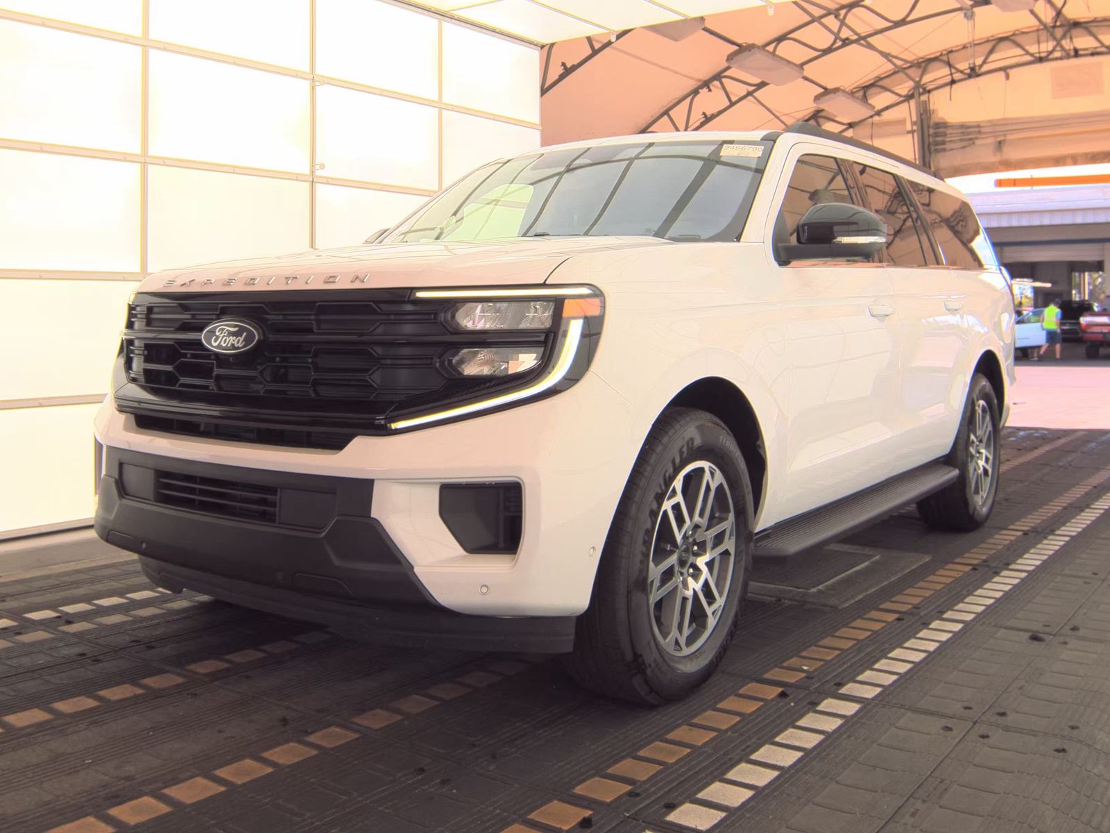 FORD EXPEDITION MAX - 1