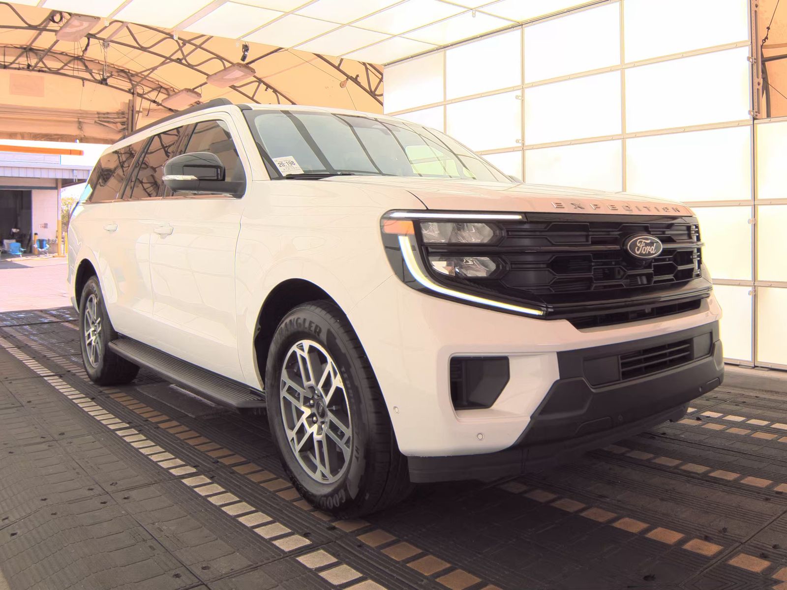FORD EXPEDITION MAX - 5