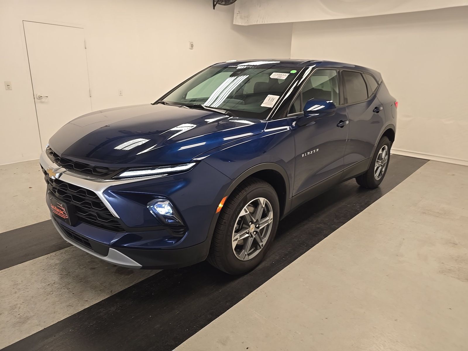 CHEVROLET BLAZER - 1