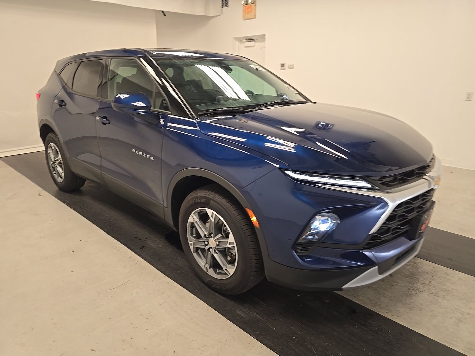 CHEVROLET BLAZER - 4