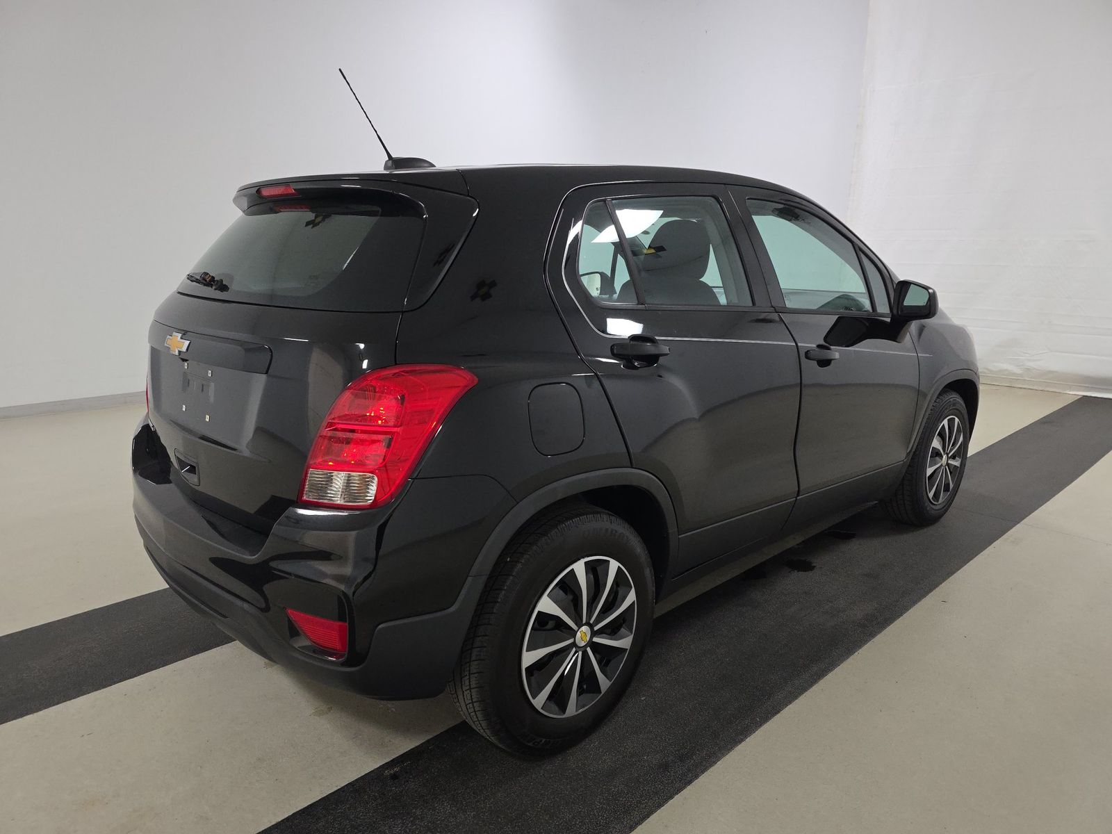 CHEVROLET TRAX - 5
