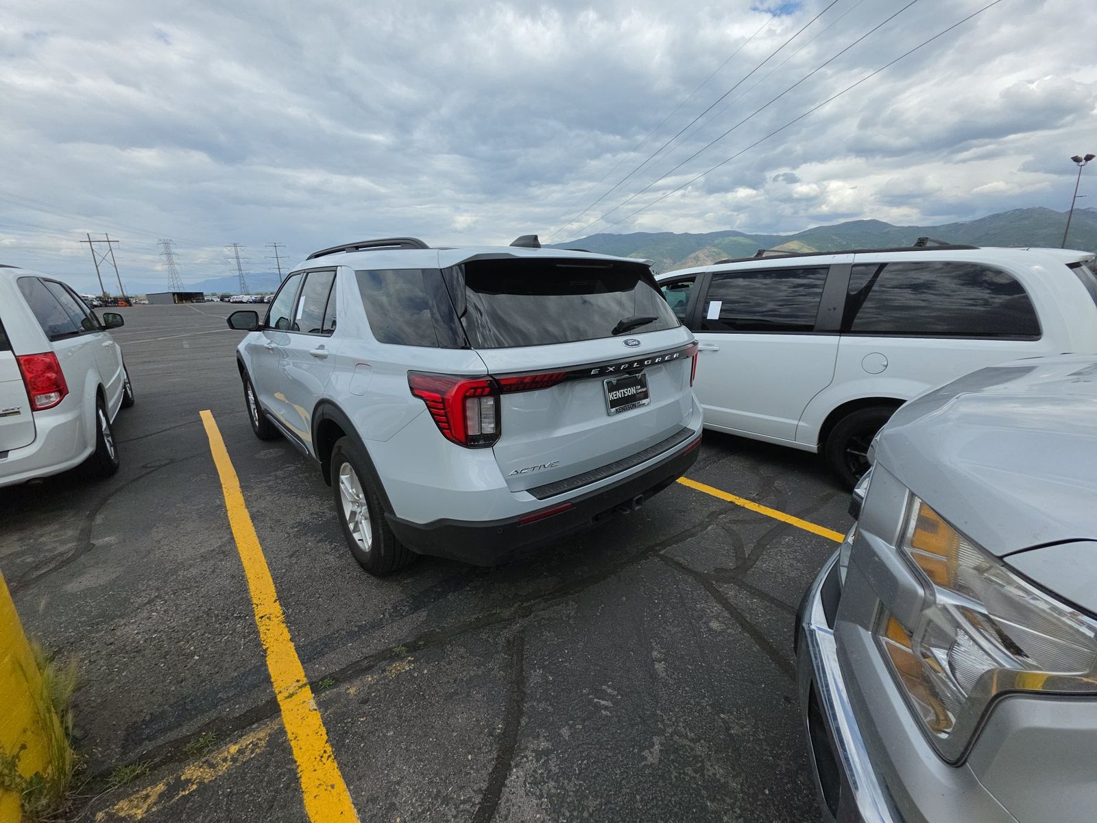 FORD EXPLORER - 7