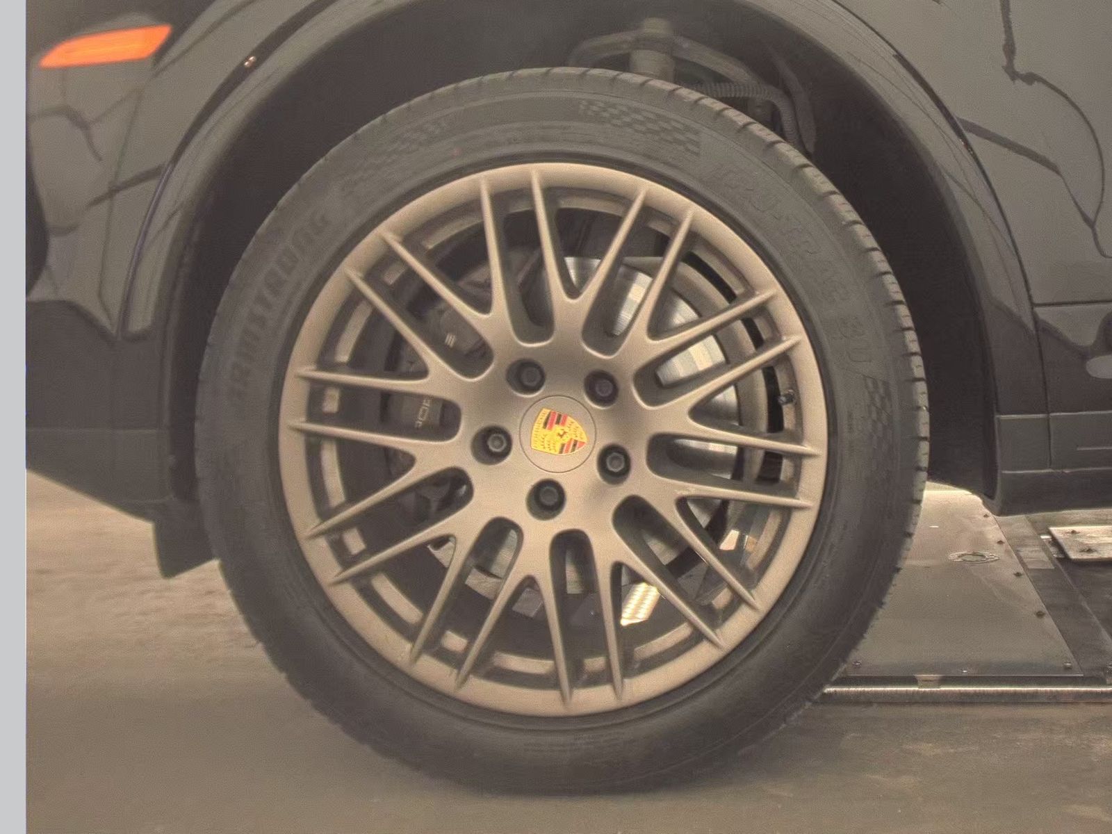 PORSCHE CAYENNE - 10