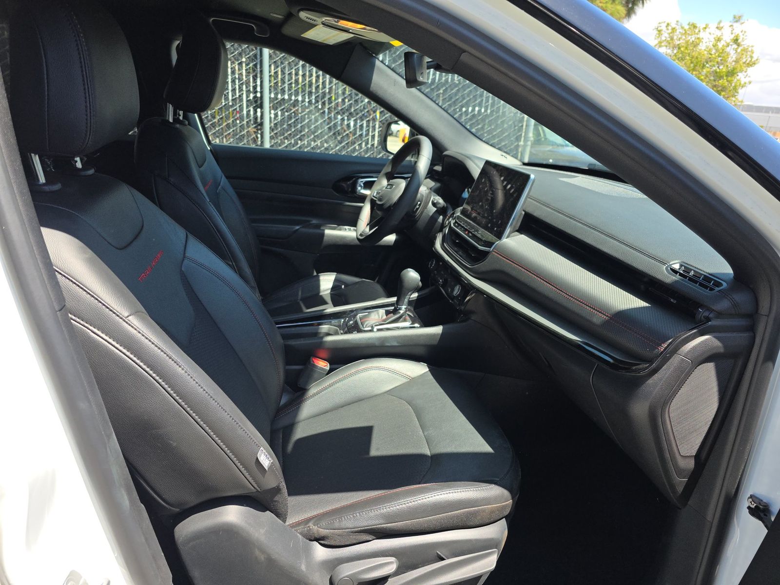 2025 Jeep Compass Trailhawk AWD