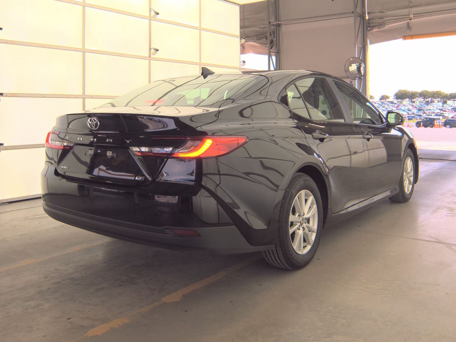 TOYOTA CAMRY - 6