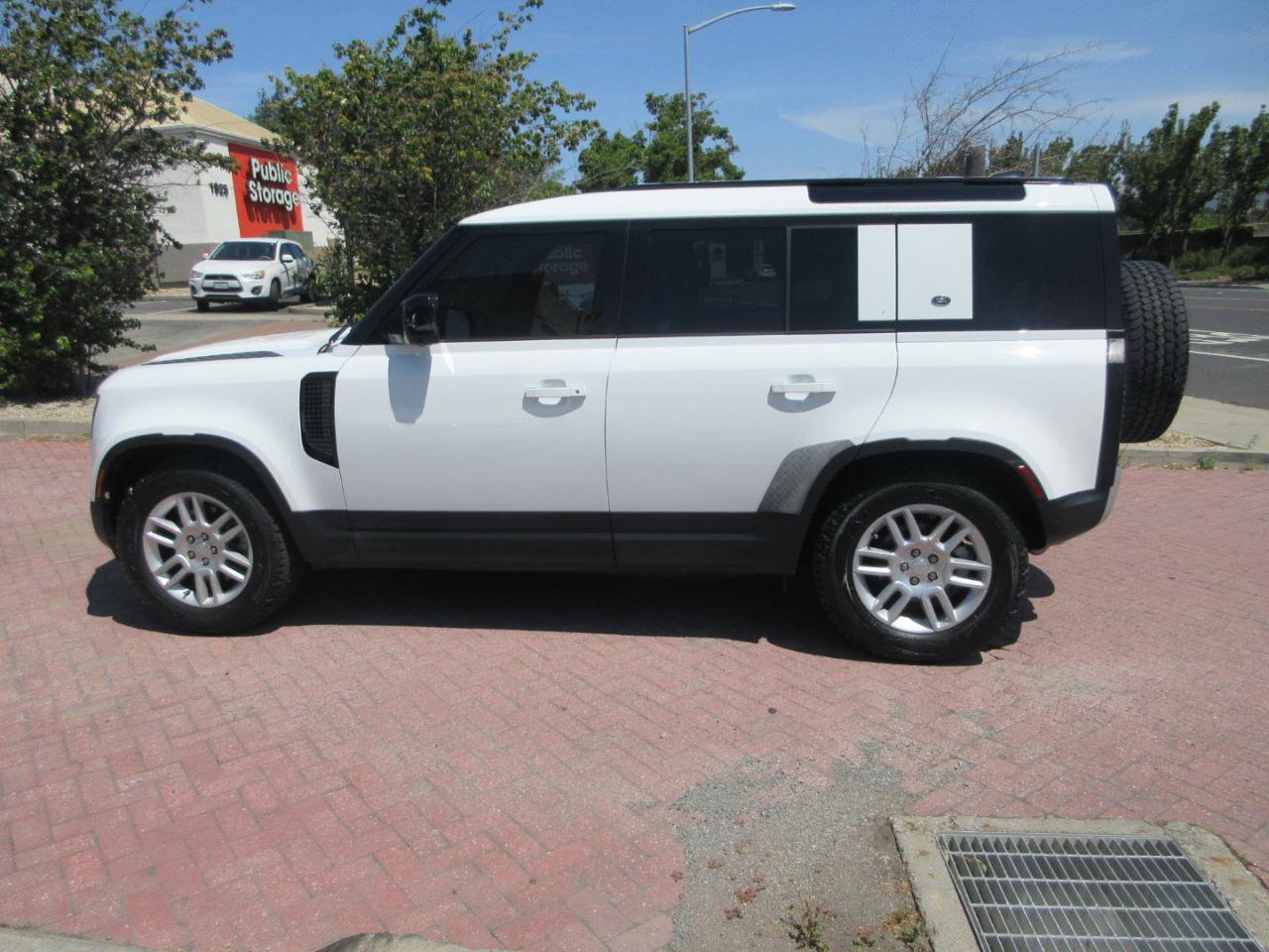 2024 Land Rover Defender 110 S AWD