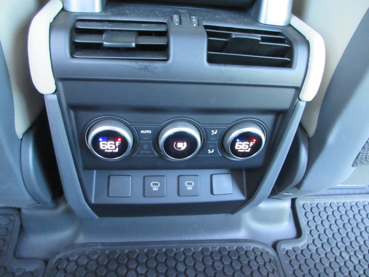 2024 Land Rover Defender 110 S AWD