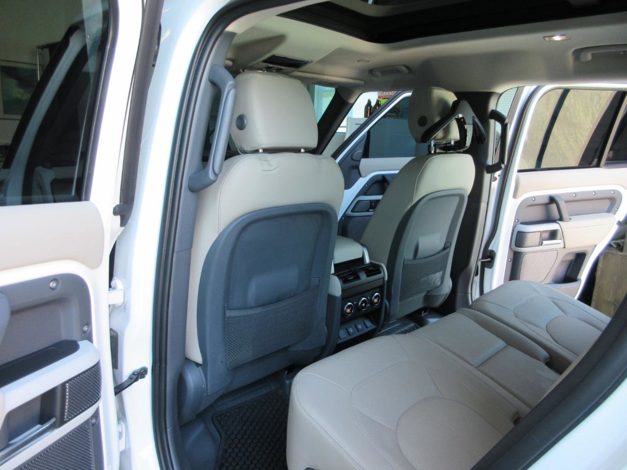 2024 Land Rover Defender 110 S AWD