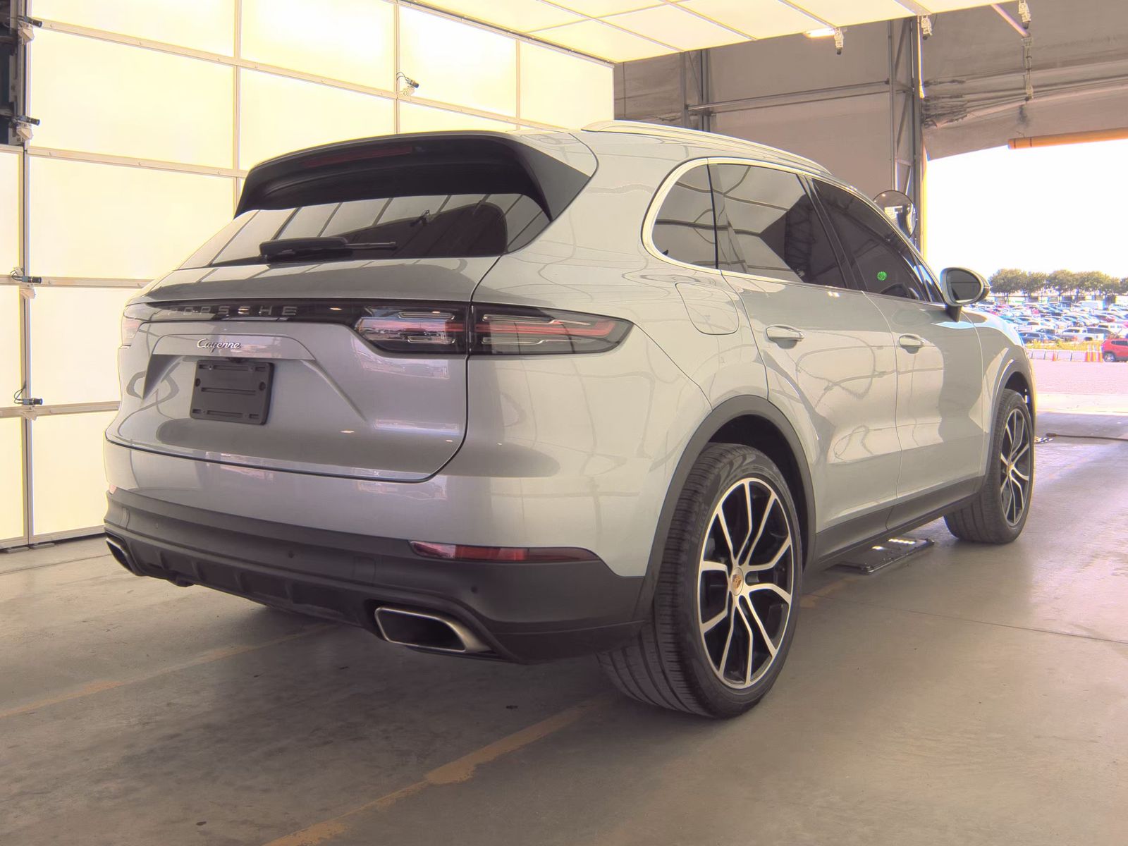 PORSCHE CAYENNE - 6