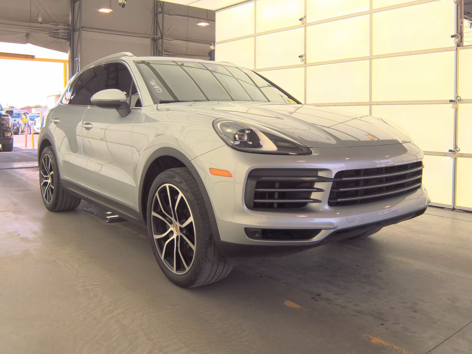 PORSCHE CAYENNE - 5