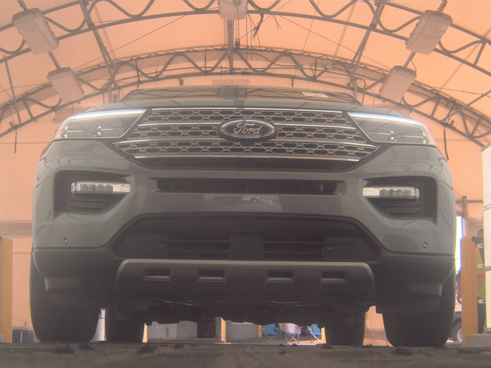 FORD EXPLORER - 4