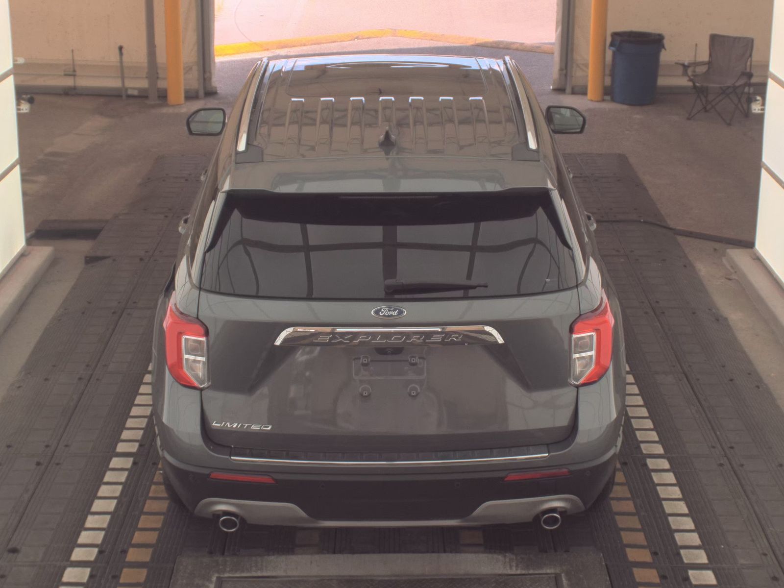 FORD EXPLORER - 7