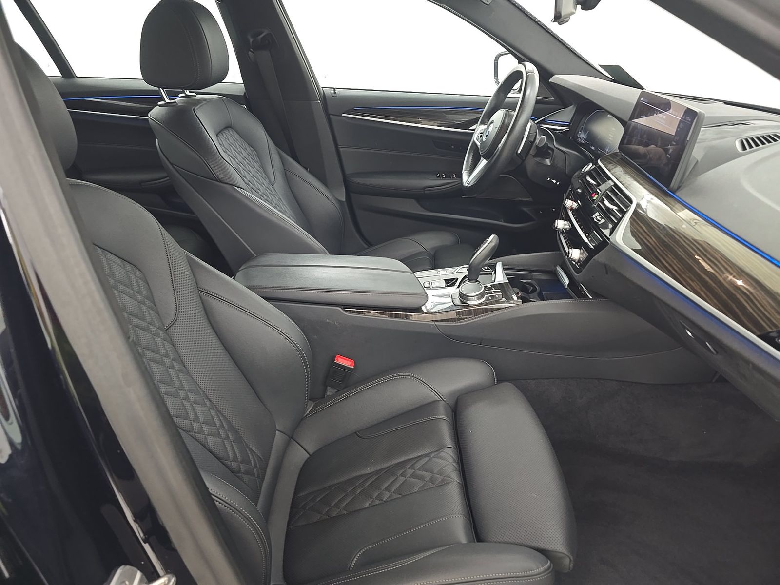 2023 BMW 5 Series 530e RWD