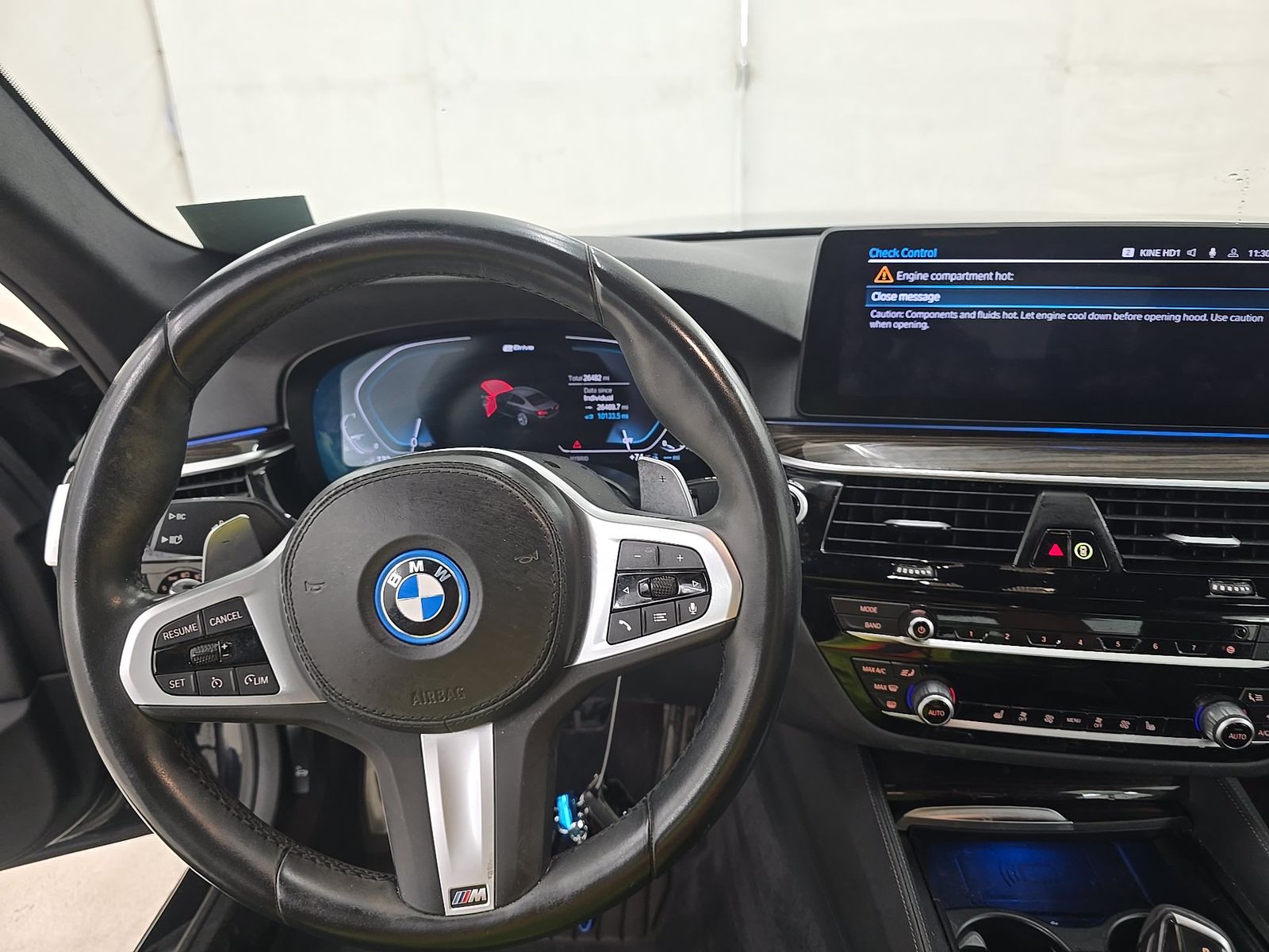 2023 BMW 5 Series 530e RWD