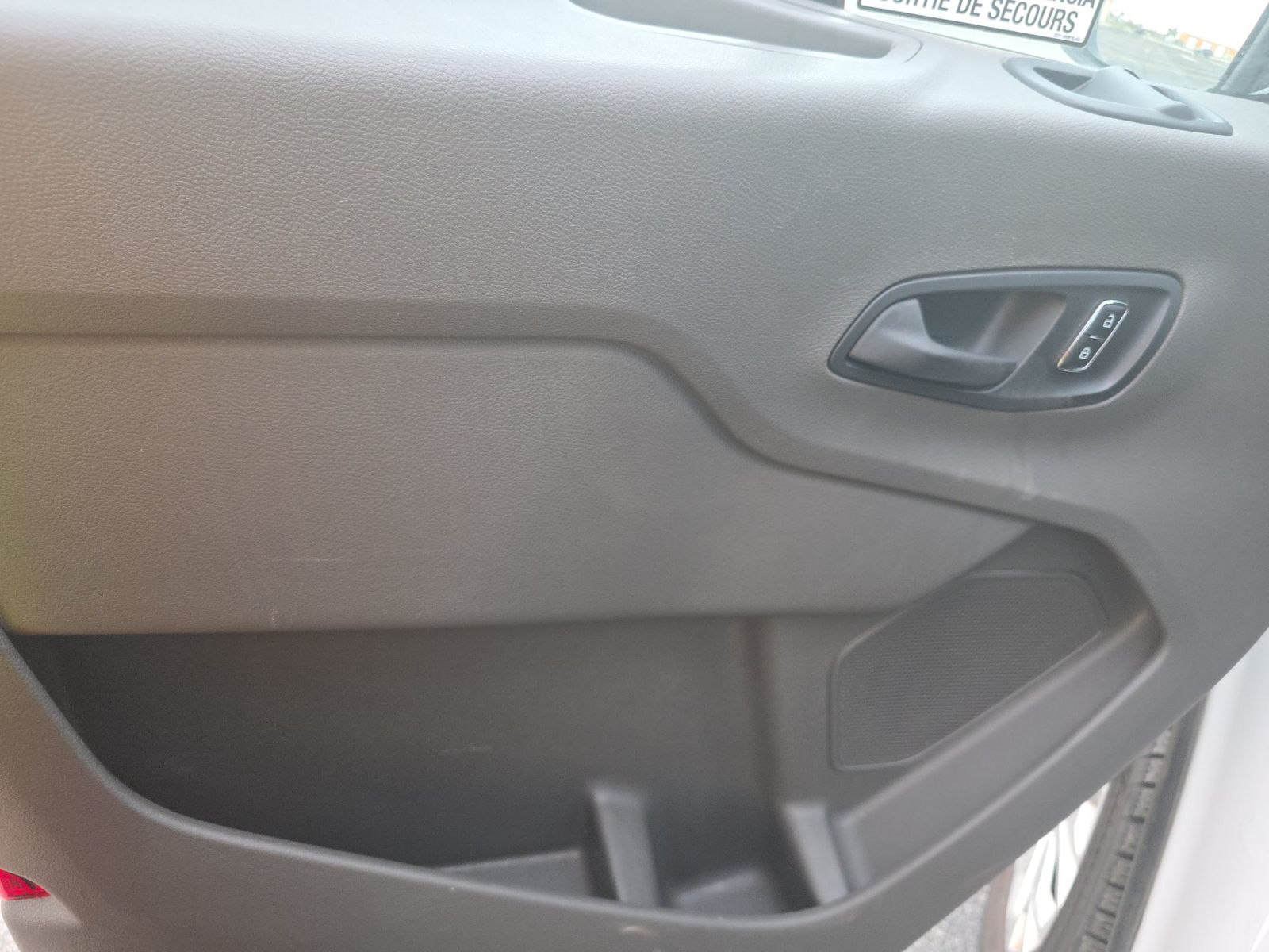 FORD TRANSIT 350 - 10