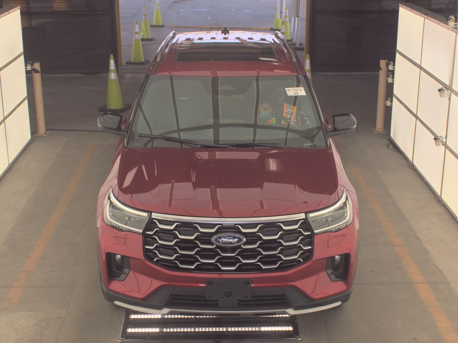 FORD EXPLORER - 3