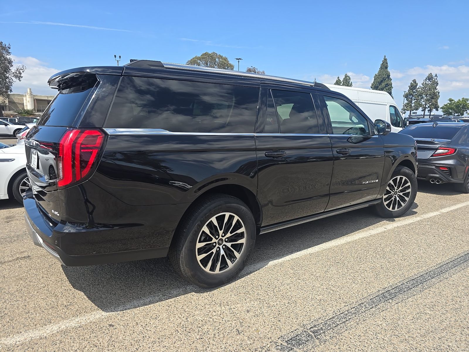 FORD EXPEDITION MAX - 5