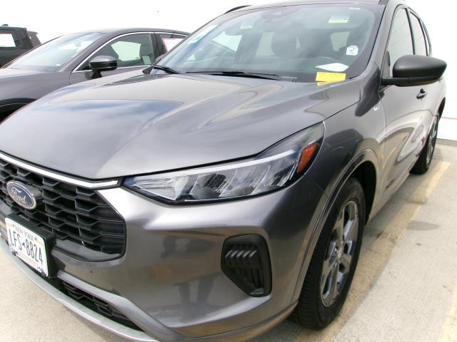 FORD ESCAPE - 1