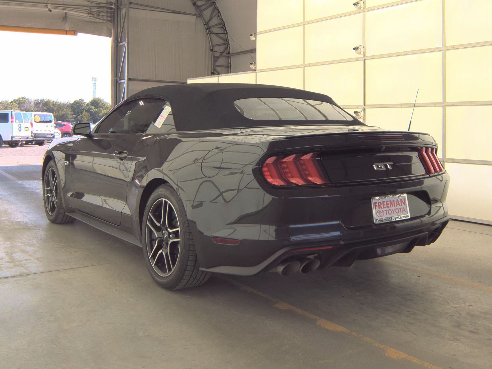 FORD MUSTANG - 9
