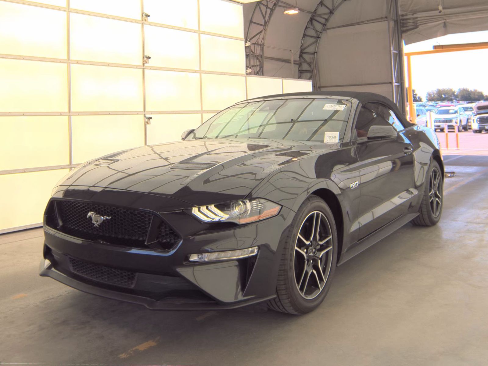 FORD MUSTANG - 1