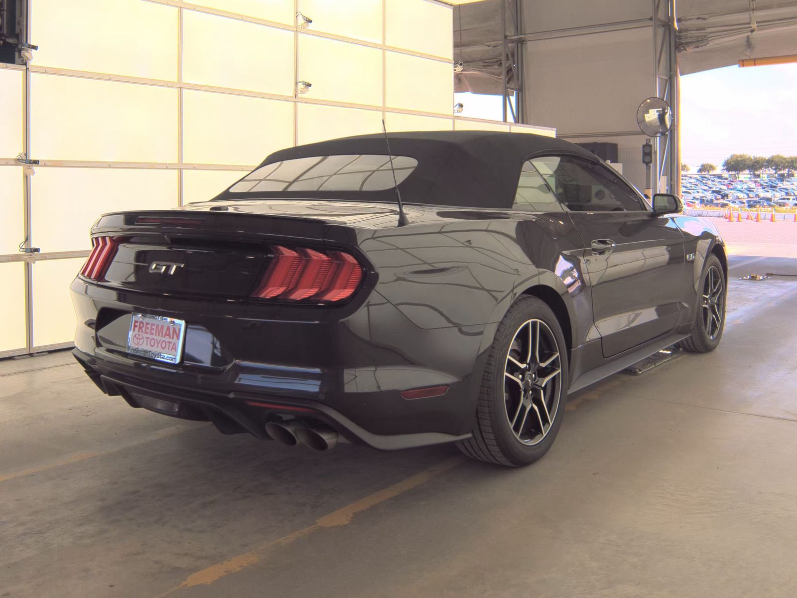 FORD MUSTANG - 6