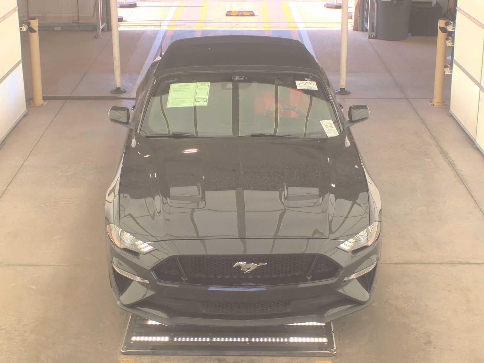 FORD MUSTANG - 3
