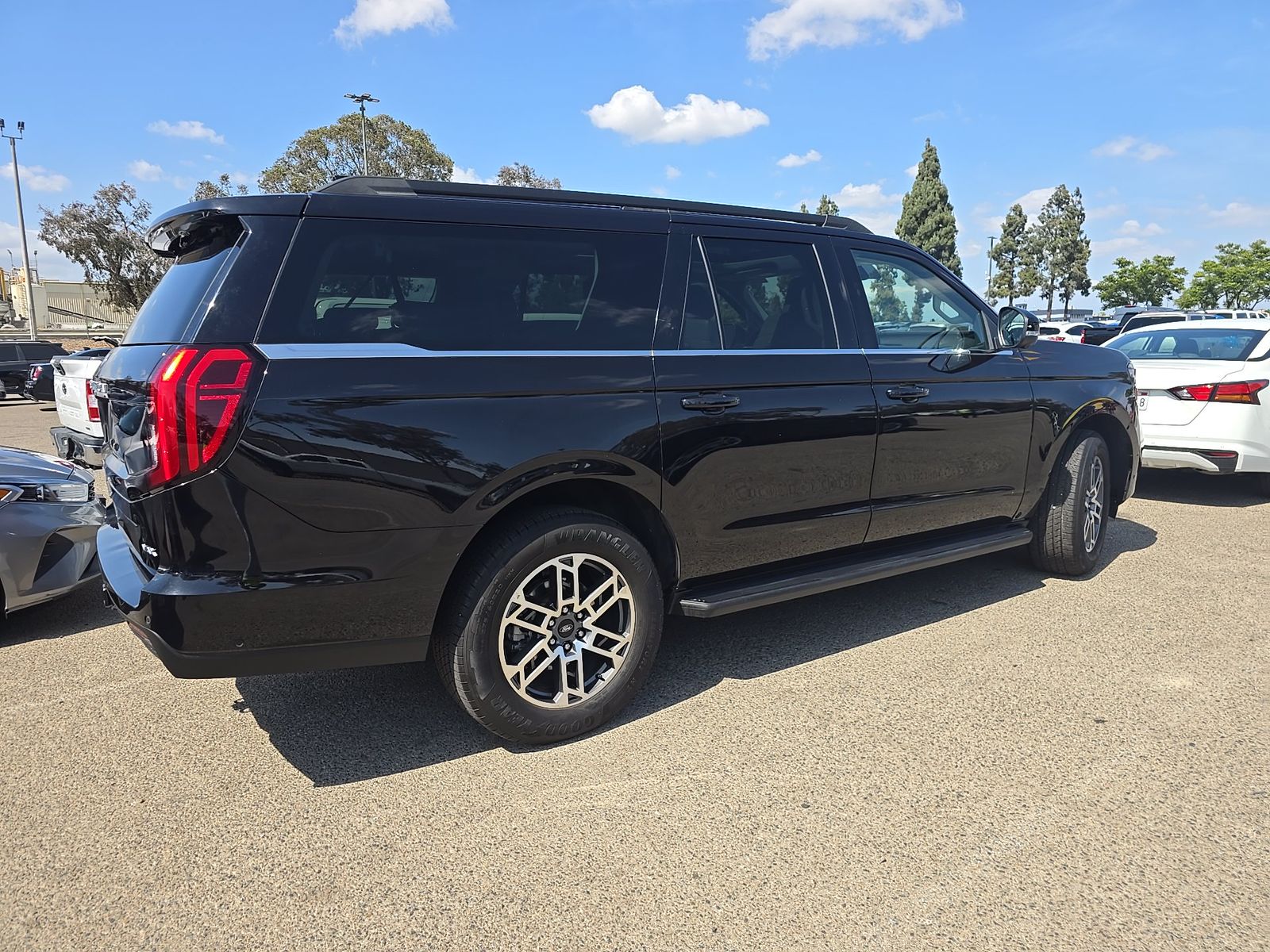 FORD EXPEDITION MAX - 5