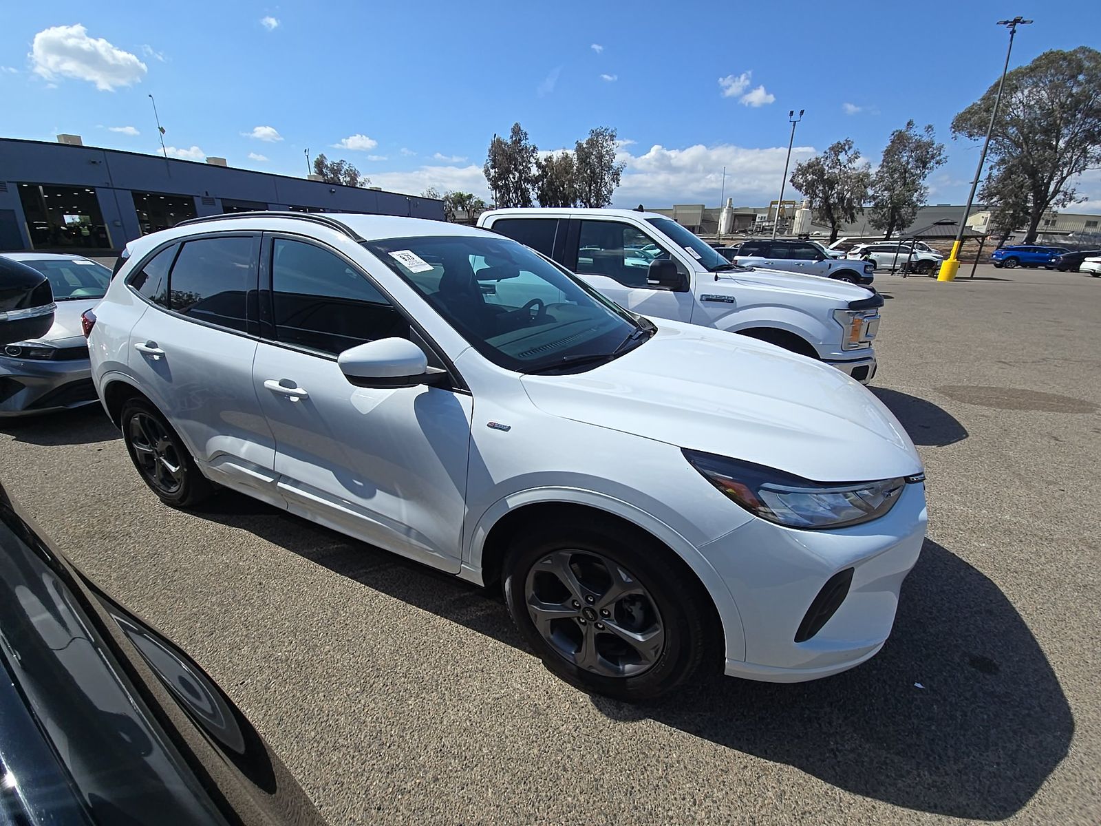 FORD ESCAPE - 4