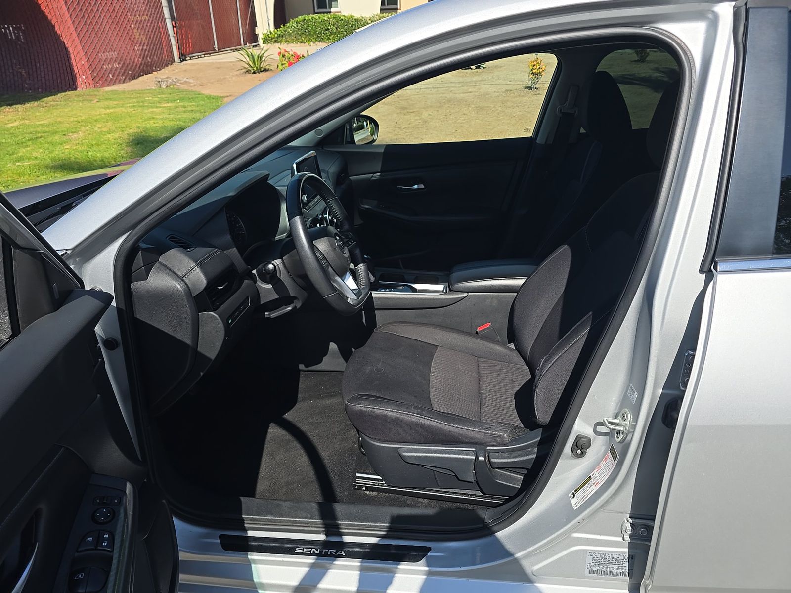 NISSAN SENTRA - 8