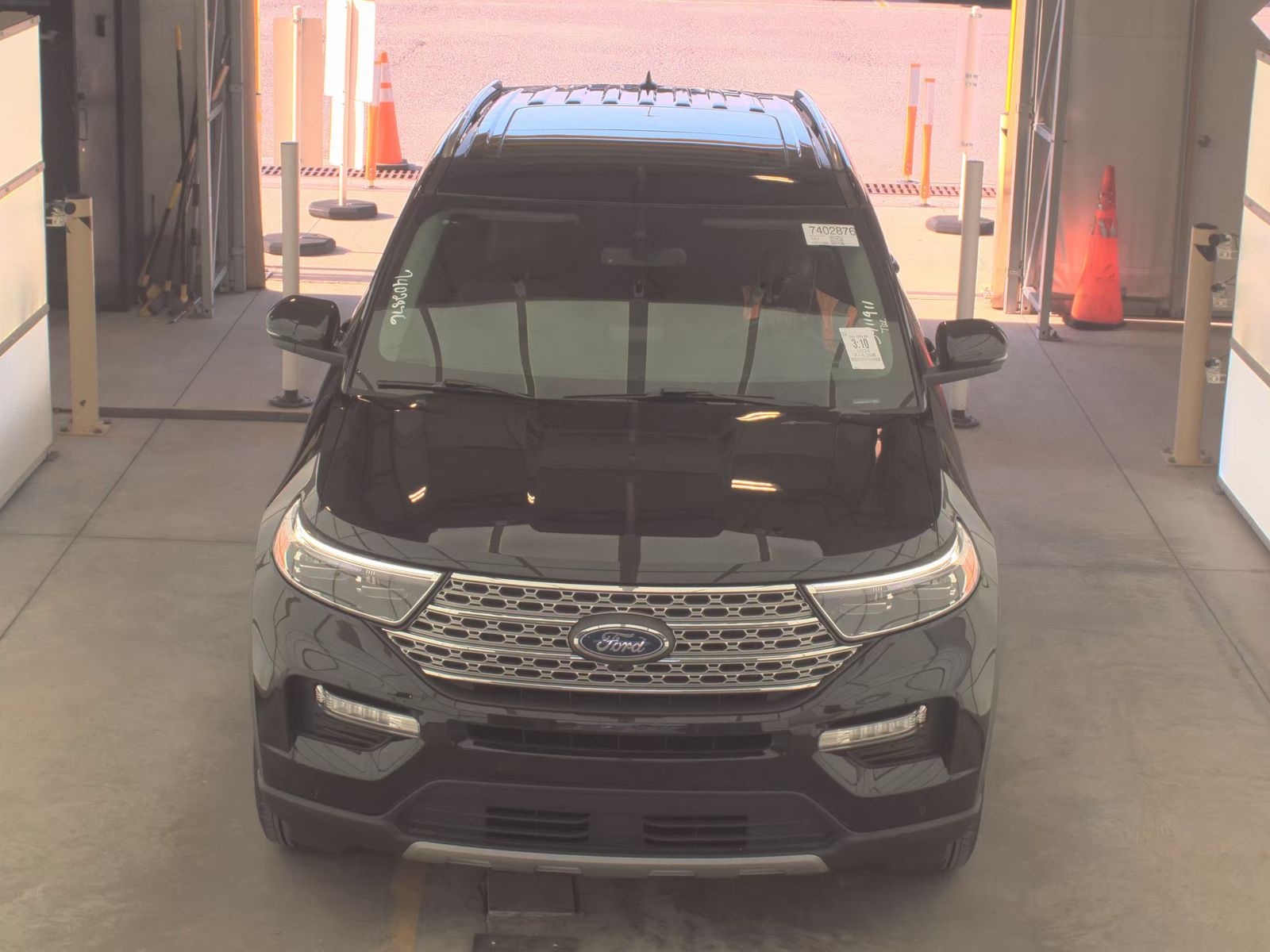 FORD EXPLORER - 3
