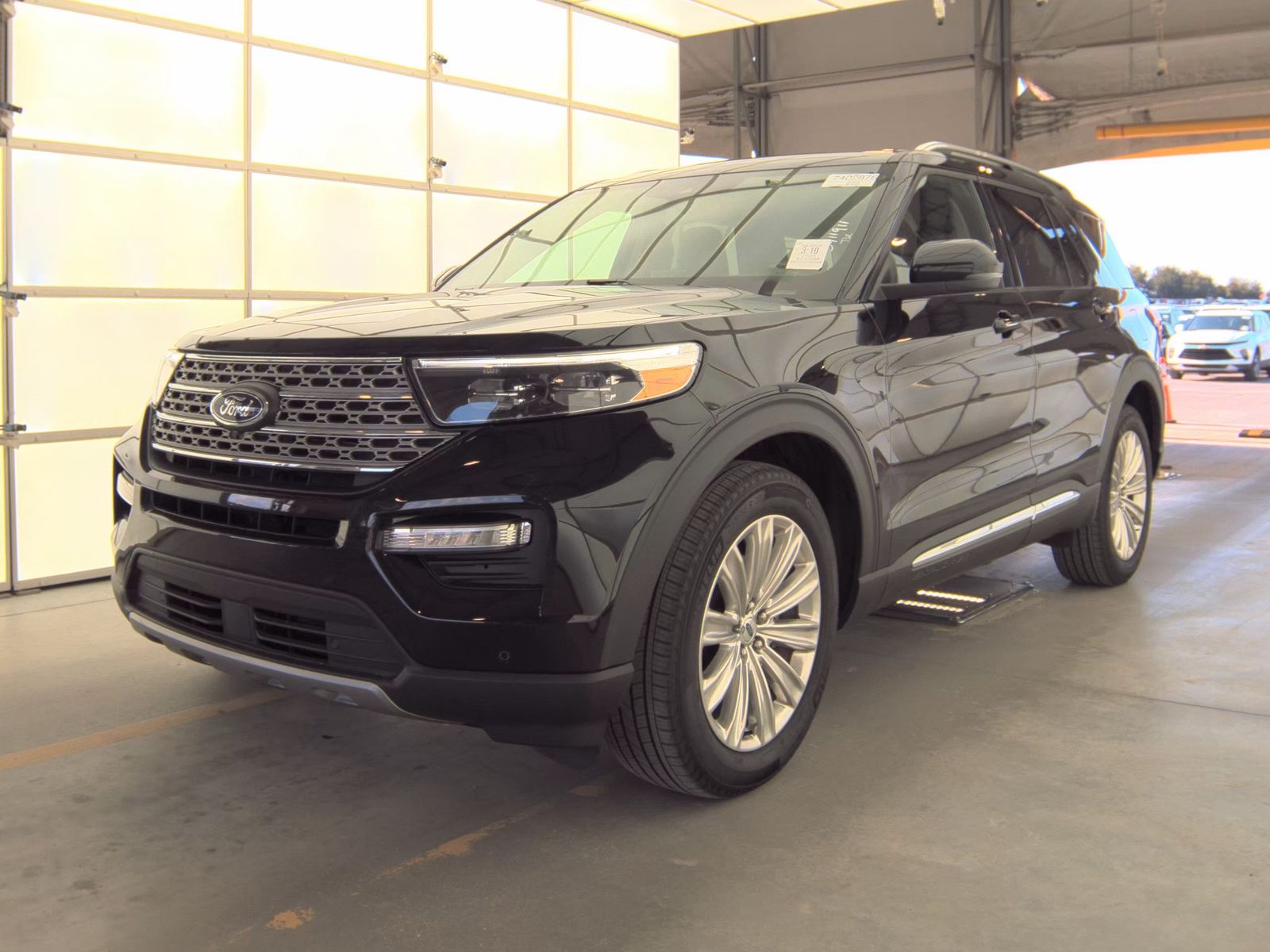 FORD EXPLORER - 1