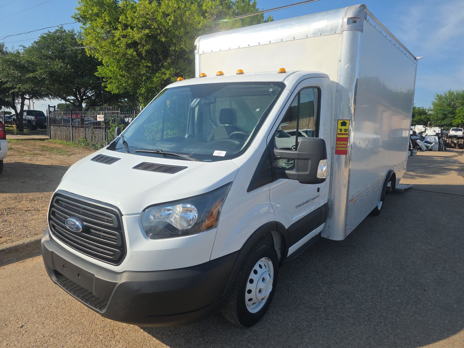 FORD TRANSIT 350 - 1