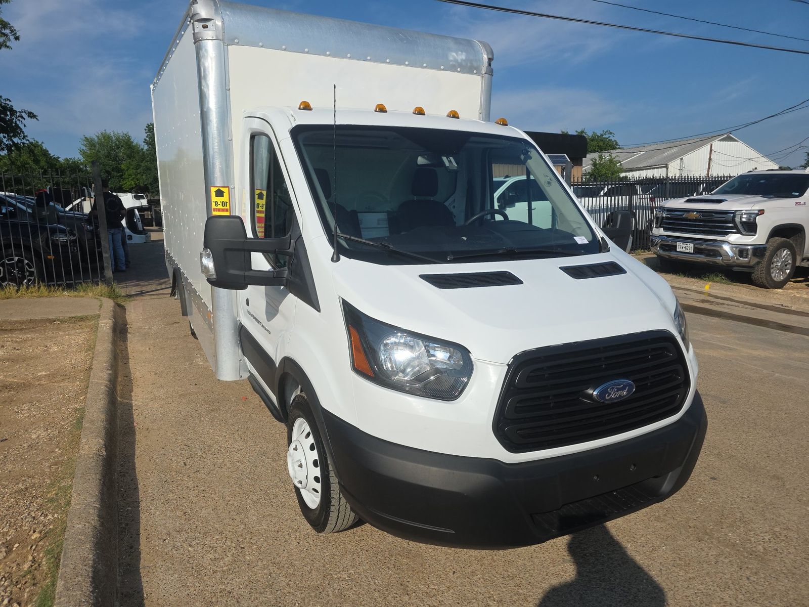 FORD TRANSIT 350 - 4