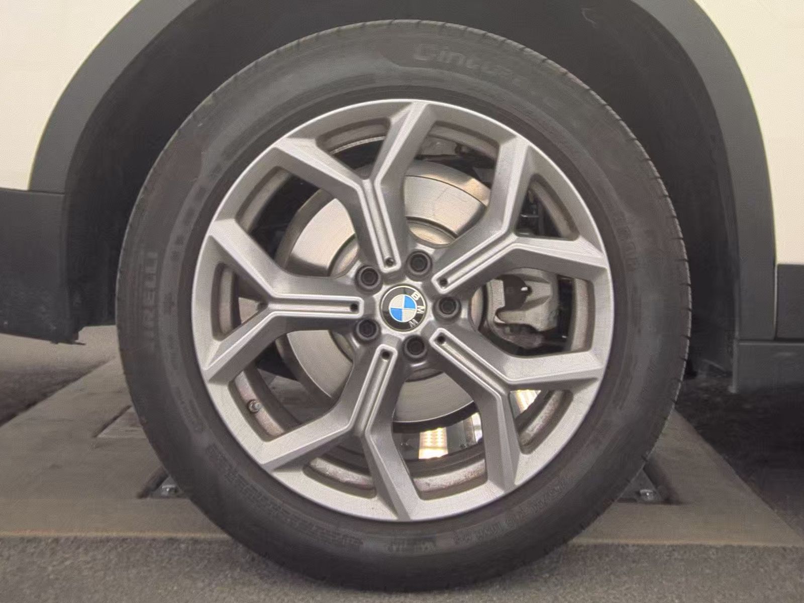 2025 BMW X4 xDrive30i AWD