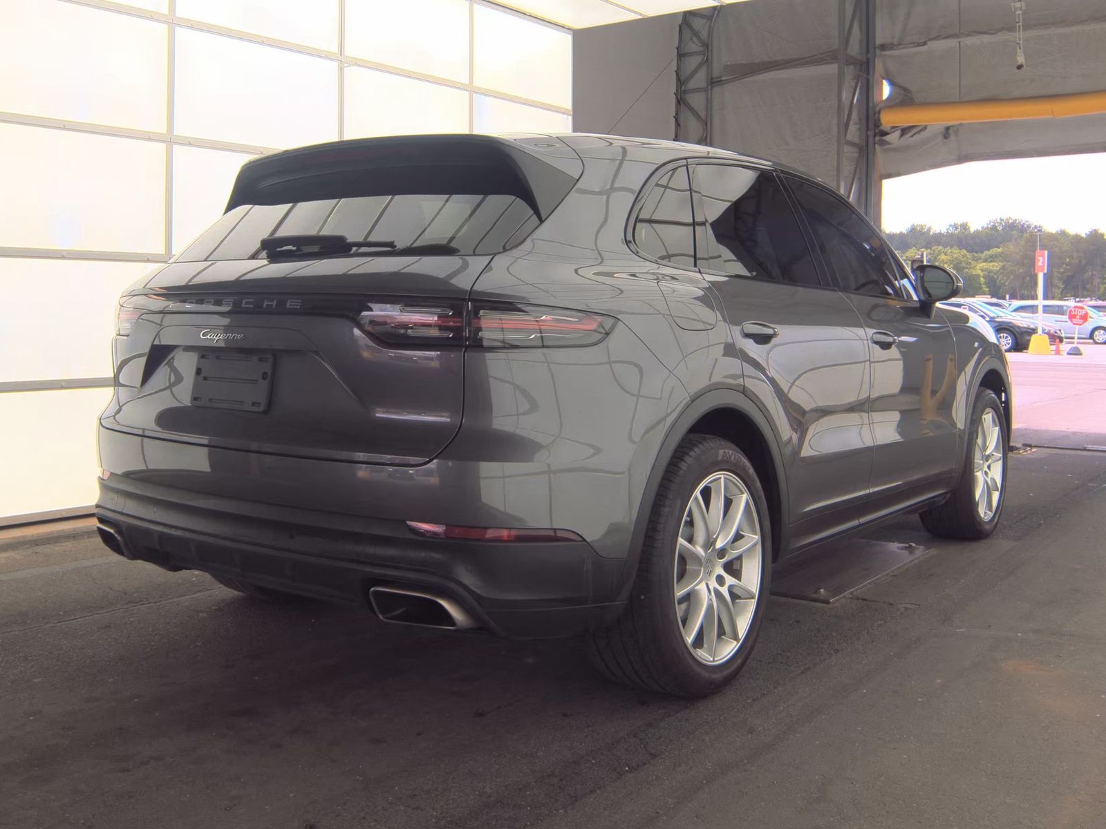 PORSCHE CAYENNE - 5