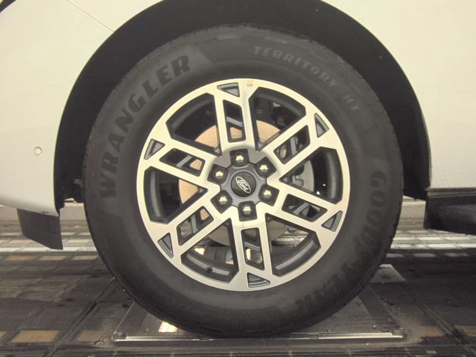 FORD EXPEDITION MAX - 10
