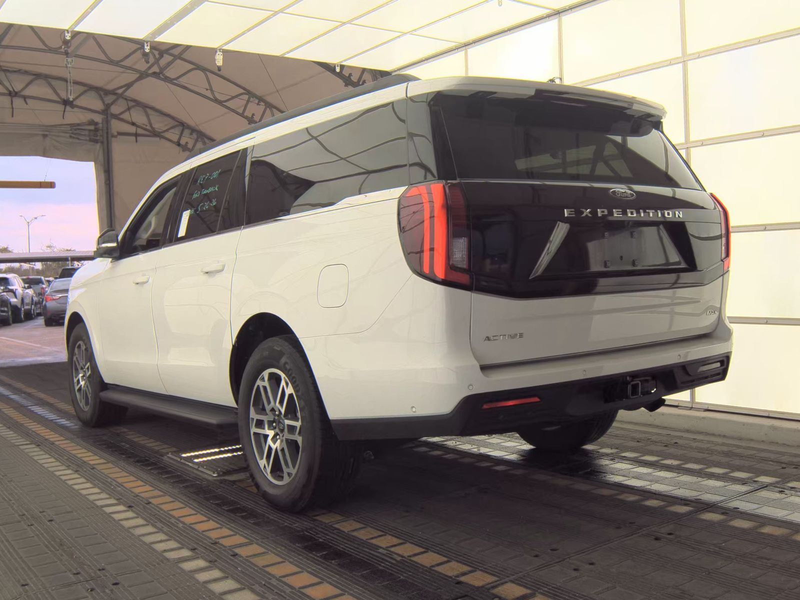 FORD EXPEDITION MAX - 9