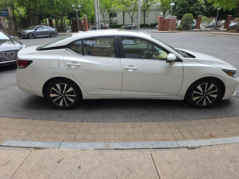 NISSAN SENTRA - 5