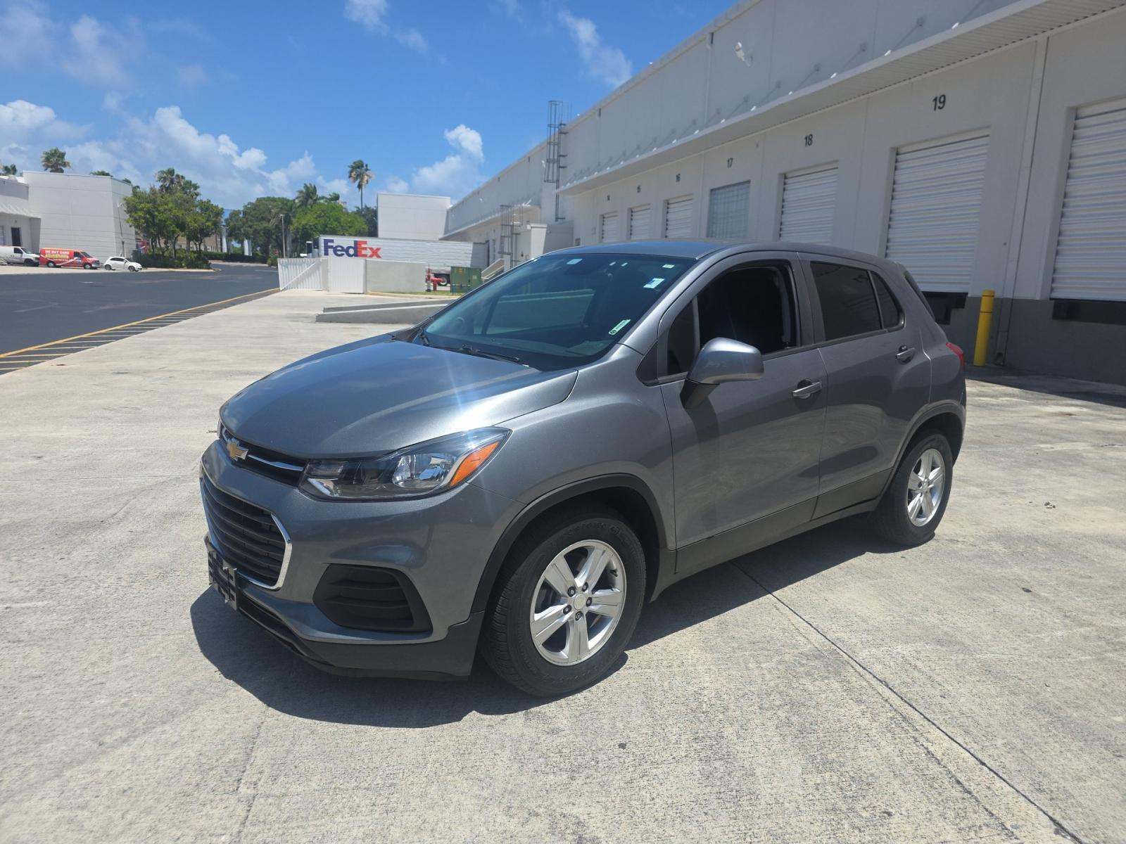 CHEVROLET TRAX - 1