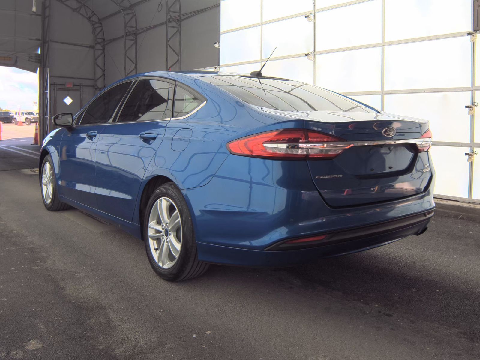 FORD FUSION - 9