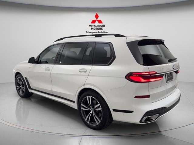 2025 BMW X7 xDrive40i AWD