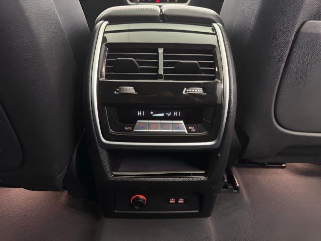 2025 BMW X7 xDrive40i AWD